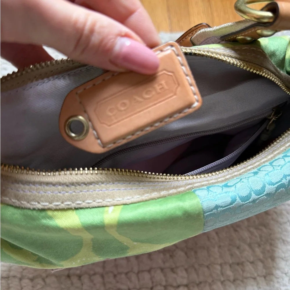 COACH Pastel Patchwork Hobo Purse Y2K - Picture 8 of 10